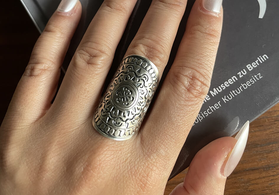 Elsie Ring