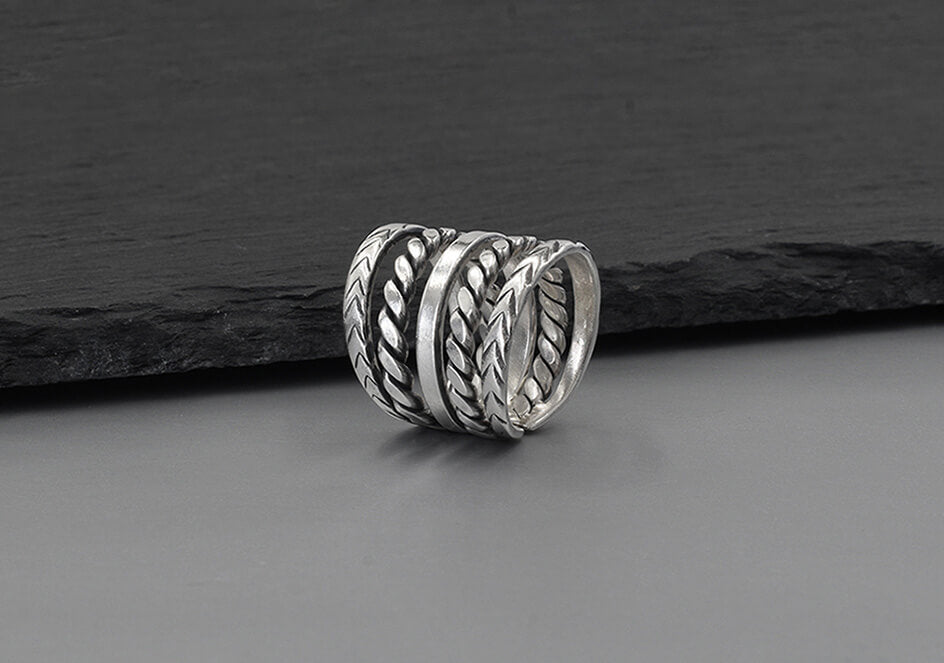 Scarlett Ring