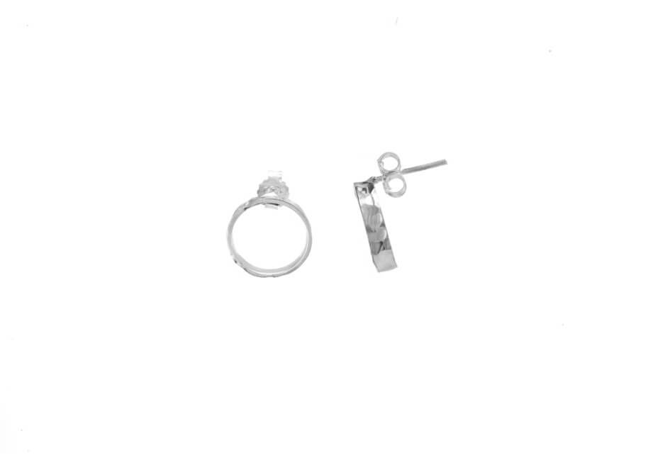 Minimalist circle stud earrings