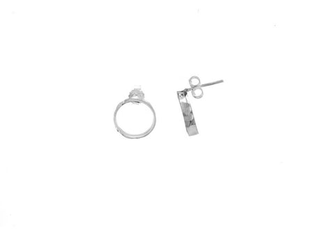 Minimalist circle stud earrings